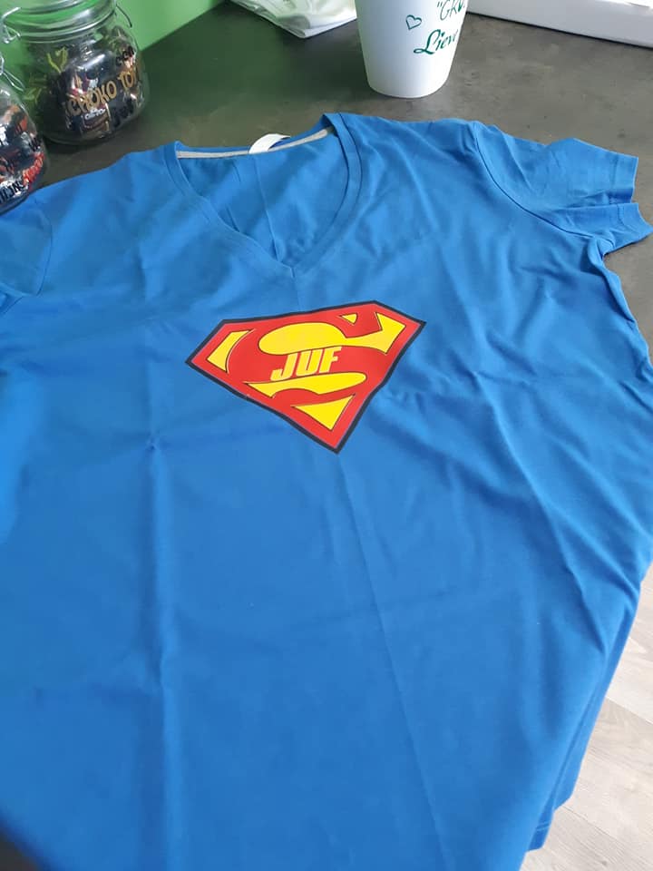 T-shirt Superjuf